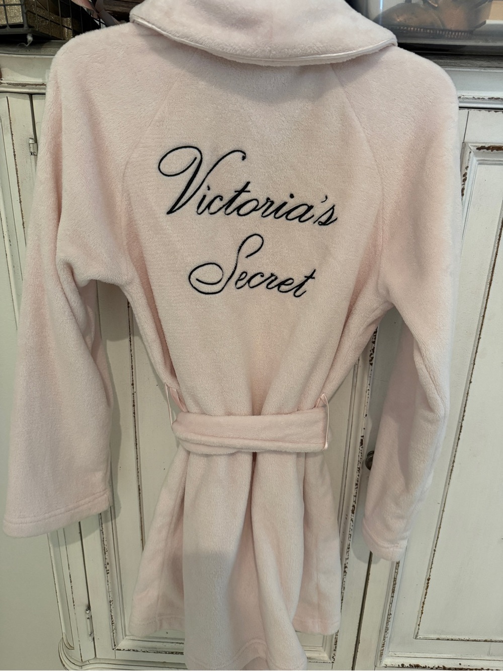 Victoria's Secret Light Pink Plush Embroidered Logo Robe